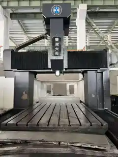 Used Dawei 2520 CNC Gantry Milling Machine photo 4