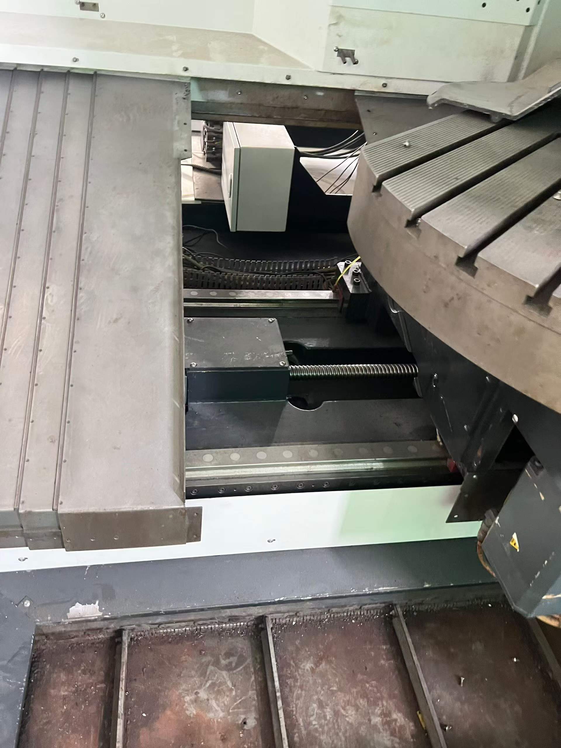 Used DMG MORI DMU 125 P 5-Axis Machining Center with Siemens 840 DSL photo 3