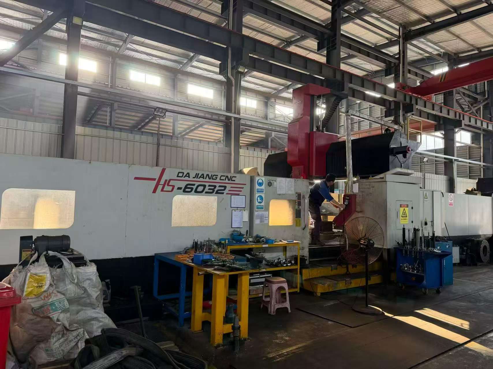 Used Hangzhou Dajiang 6032 5-Sided Gantry Machining Center with Fanuc photo 1