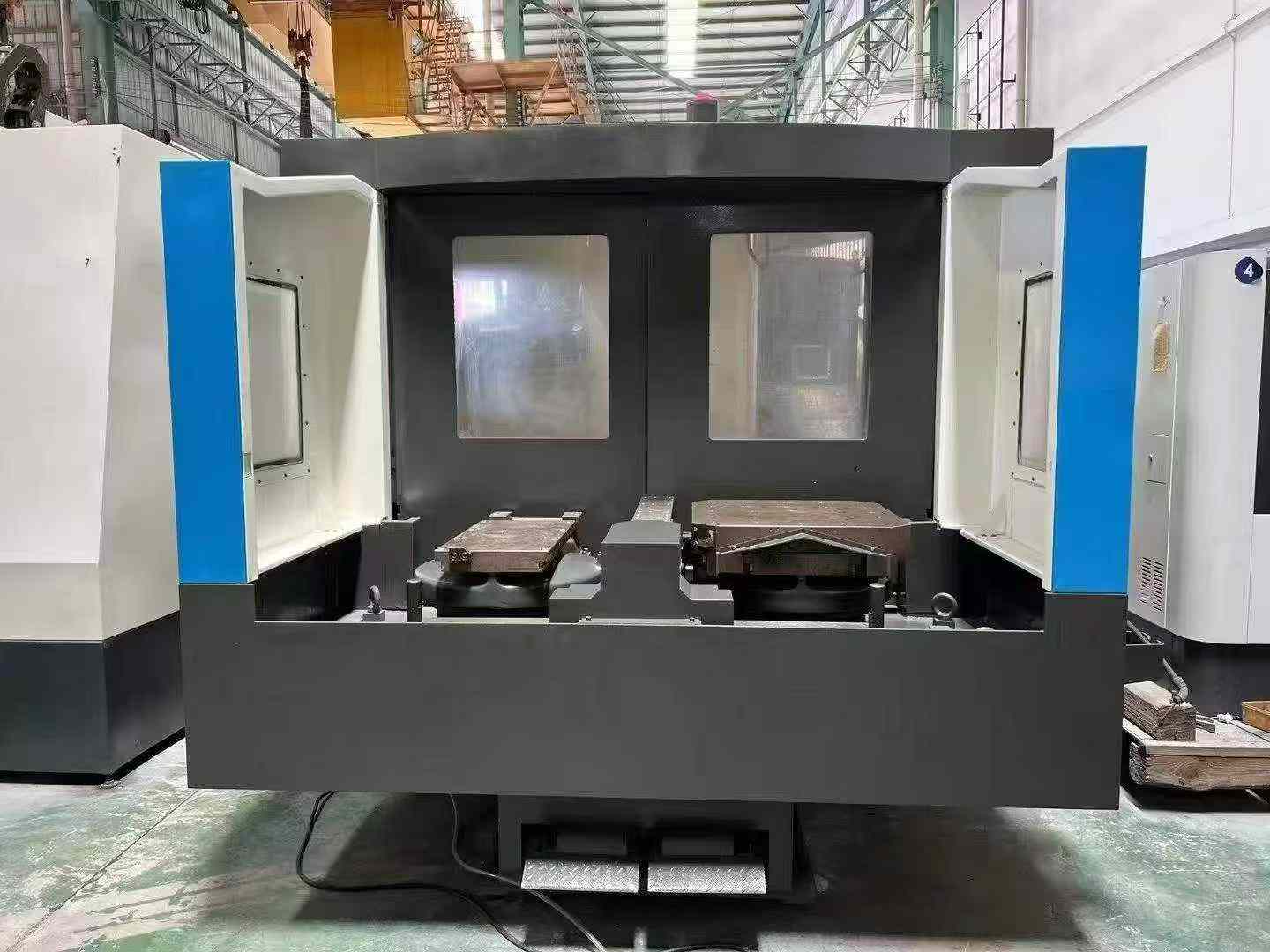 Used Hyundai WIA KH 63 G Horizontal Machining Center photo 2
