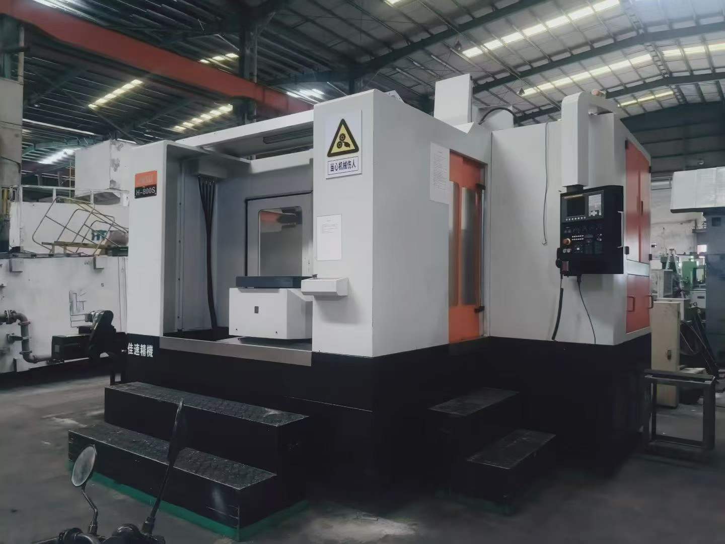 Used Jiasu 800 s Horizontal Machining Center photo 4