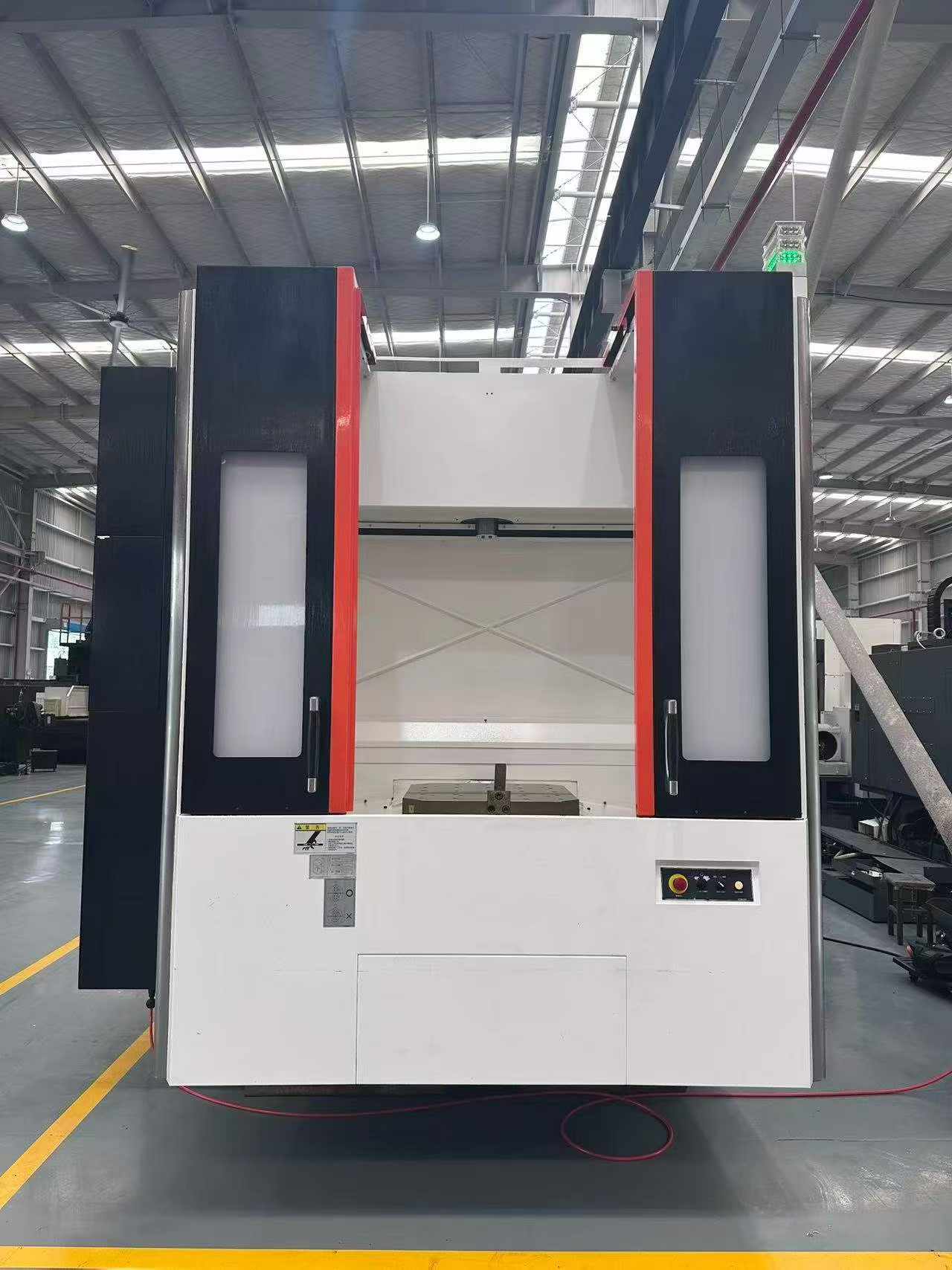 Used Mazak HCN-6000 IIL Dual-Station Horizontal Machining Center photo 2