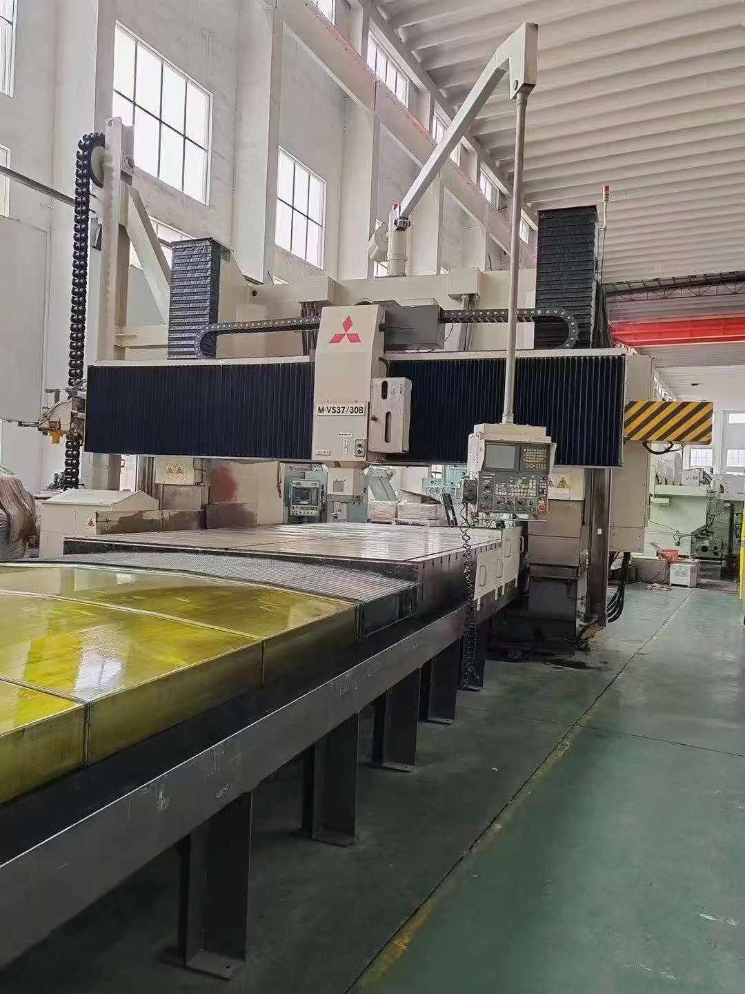 Used Mitsubishi M-VS 37/30 B Gantry 5-Face Machining Center with Fanuc 18 i photo 3
