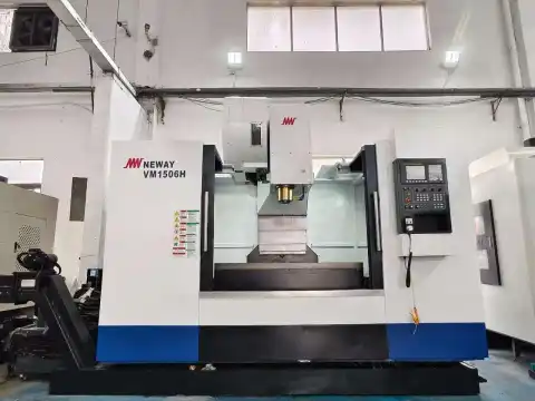 Centro de mecanizado pesado Neway 1506 H usado con control FANUC MD