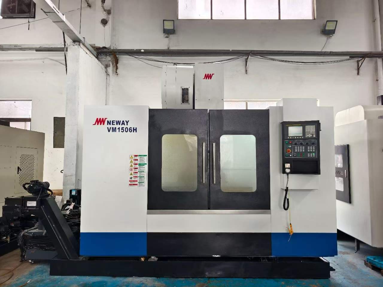 Used Neway 1506 H Heavy Duty Machining Center with Fanuc MD Control photo 2