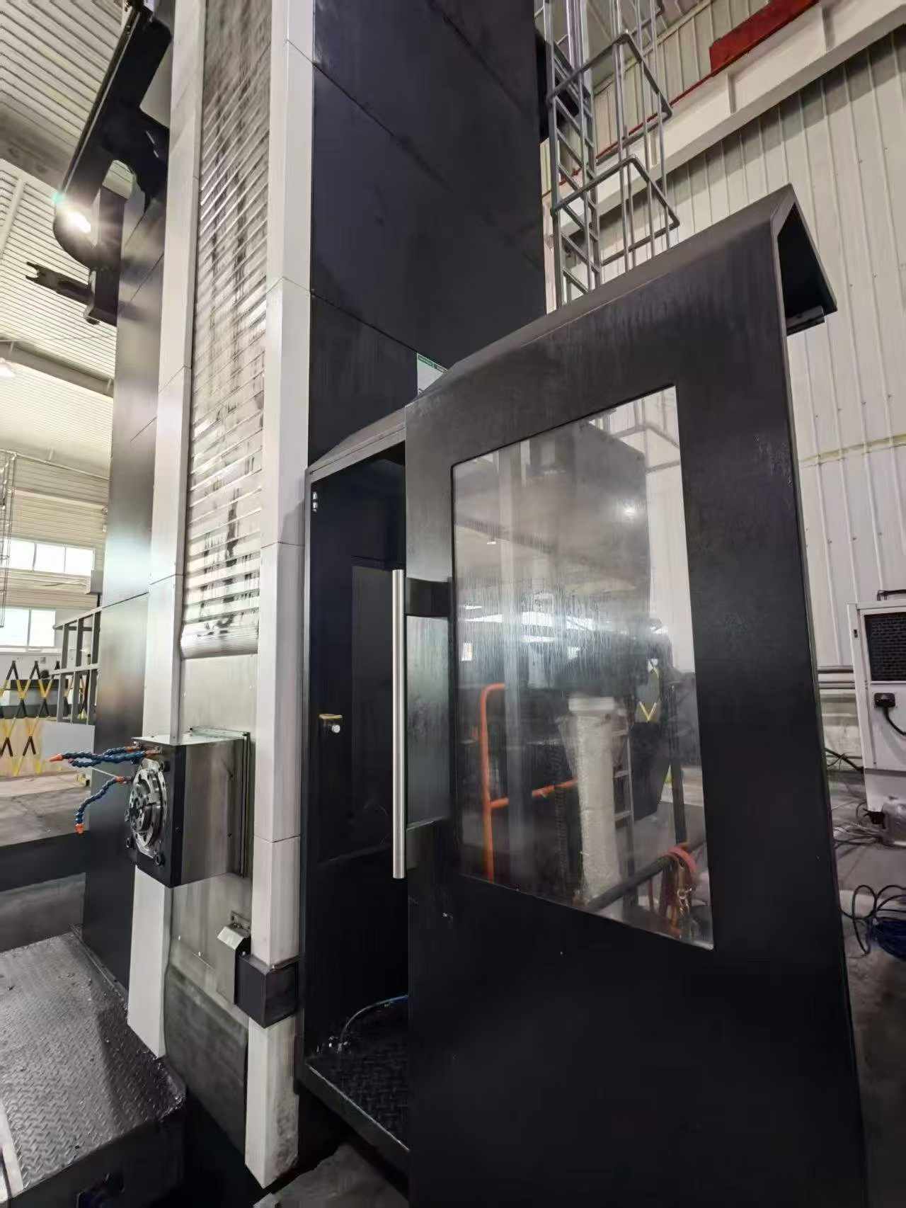 Used Neway 160 Square Ram CNC Boring and Milling Machine photo 2