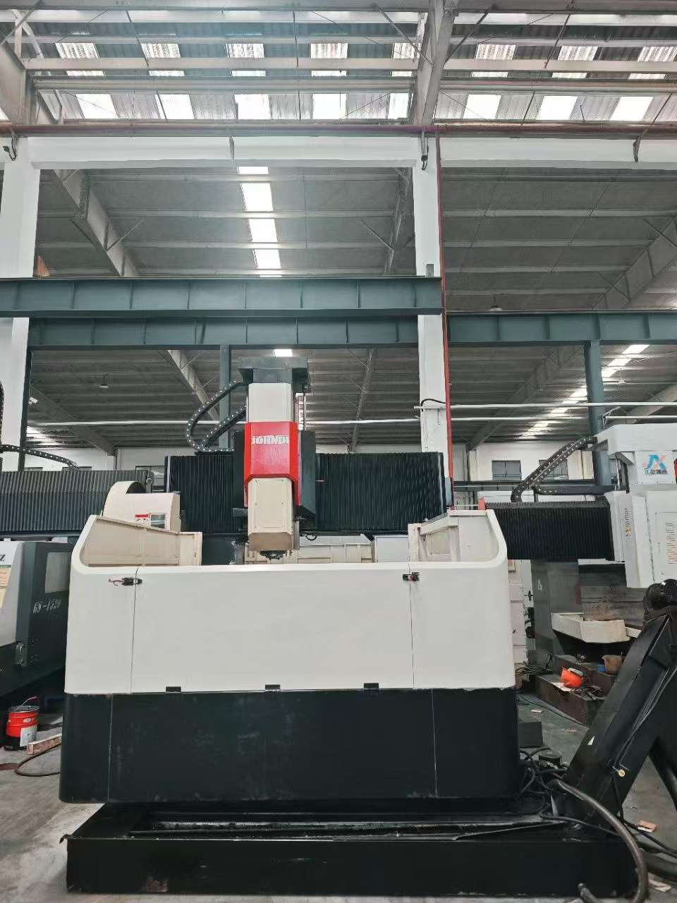 Used Qiaodi SYU-L 2517 Gantry Machining Center with Fanuc 0i-MF Plus photo 2