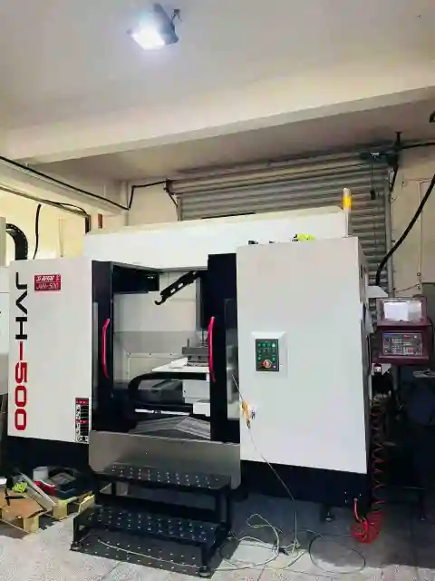 Mesin Horizontal Machining Center Qiaofeng JVH 500 Bekas dengan Fanuc MF Plus