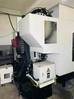 Used Qiaofeng JVH 500 Horizontal Machining Center with Fanuc MF Plus photo 5