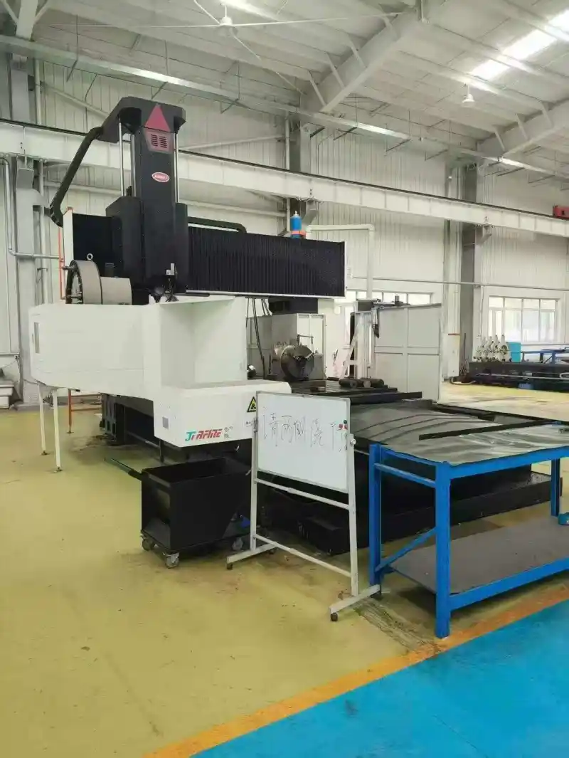 Used Qiaofeng LM-4228 CNC Gantry Machining Center photo 1