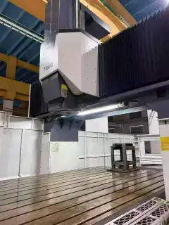 Used Qiaoweijin 4226 Gantry Milling Machine, X:4200/Y:2600/Z:1020 photo 2