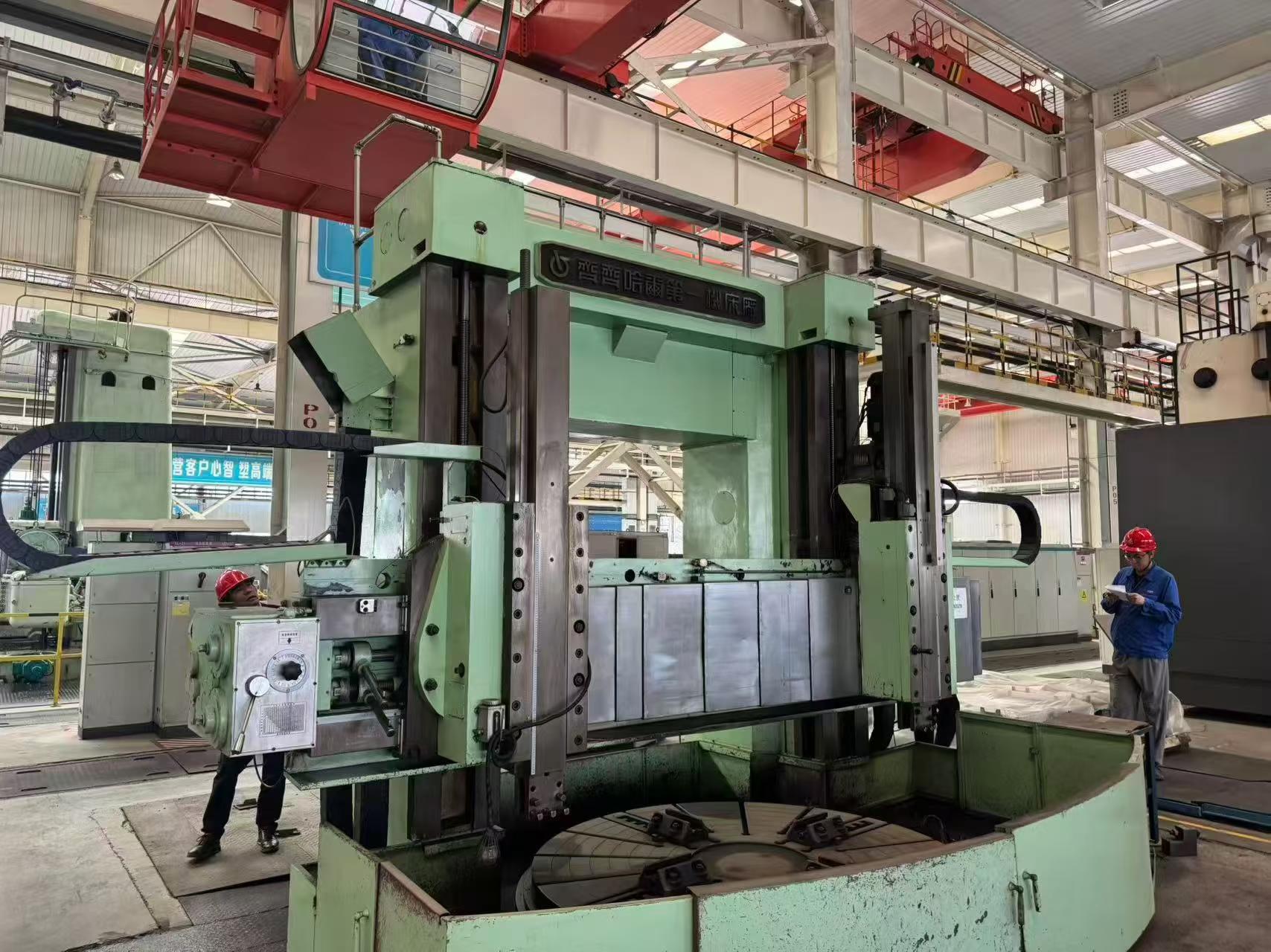 Used Qiqihar DVT 250 x 20/16 Vertical Lathe photo 1