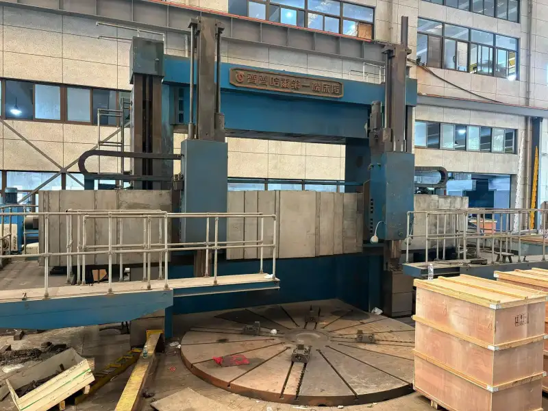 Used Qiyi DVT 500 x 31/32 CNC Vertical Lathe photo 1