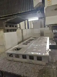 Used Qunzhi 4023 Gantry Machining Center with Fanuc MF Plus Control photo 5