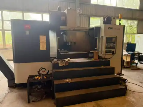 مركز تصنيع Shenyang 1600 B مستعمل مع تحكم FANUC