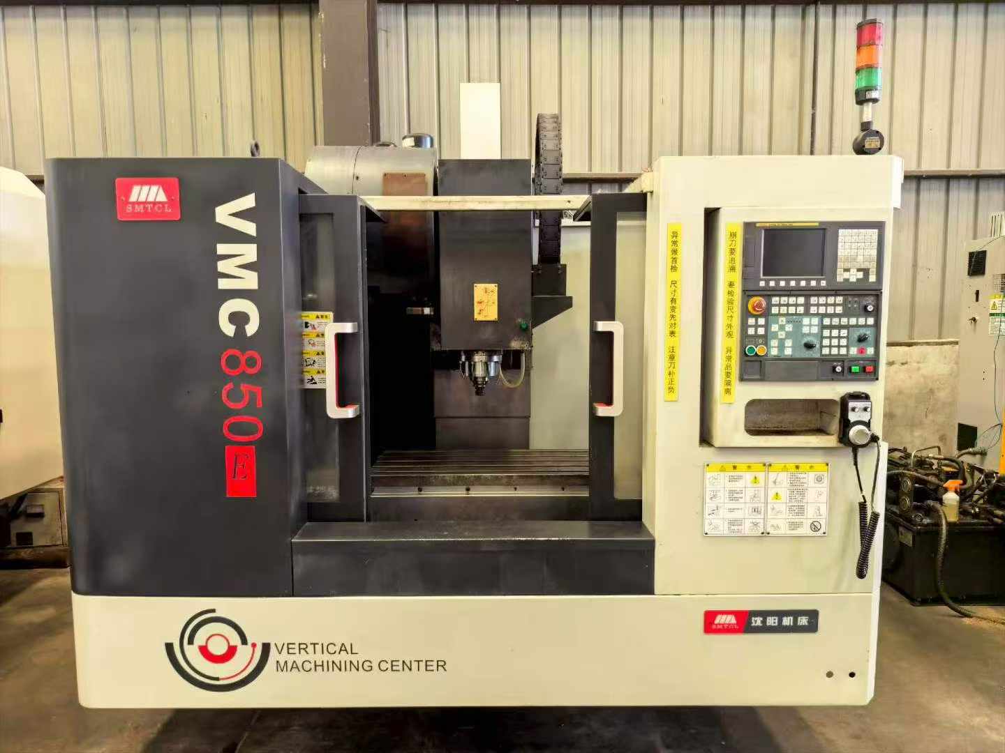 Used Shenyang 850 E Machining Center with Fanuc Control photo 1
