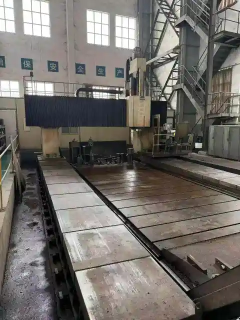 Б/у портально-фрезерный станок Shenyang Zhongjie с системой управления Siemens