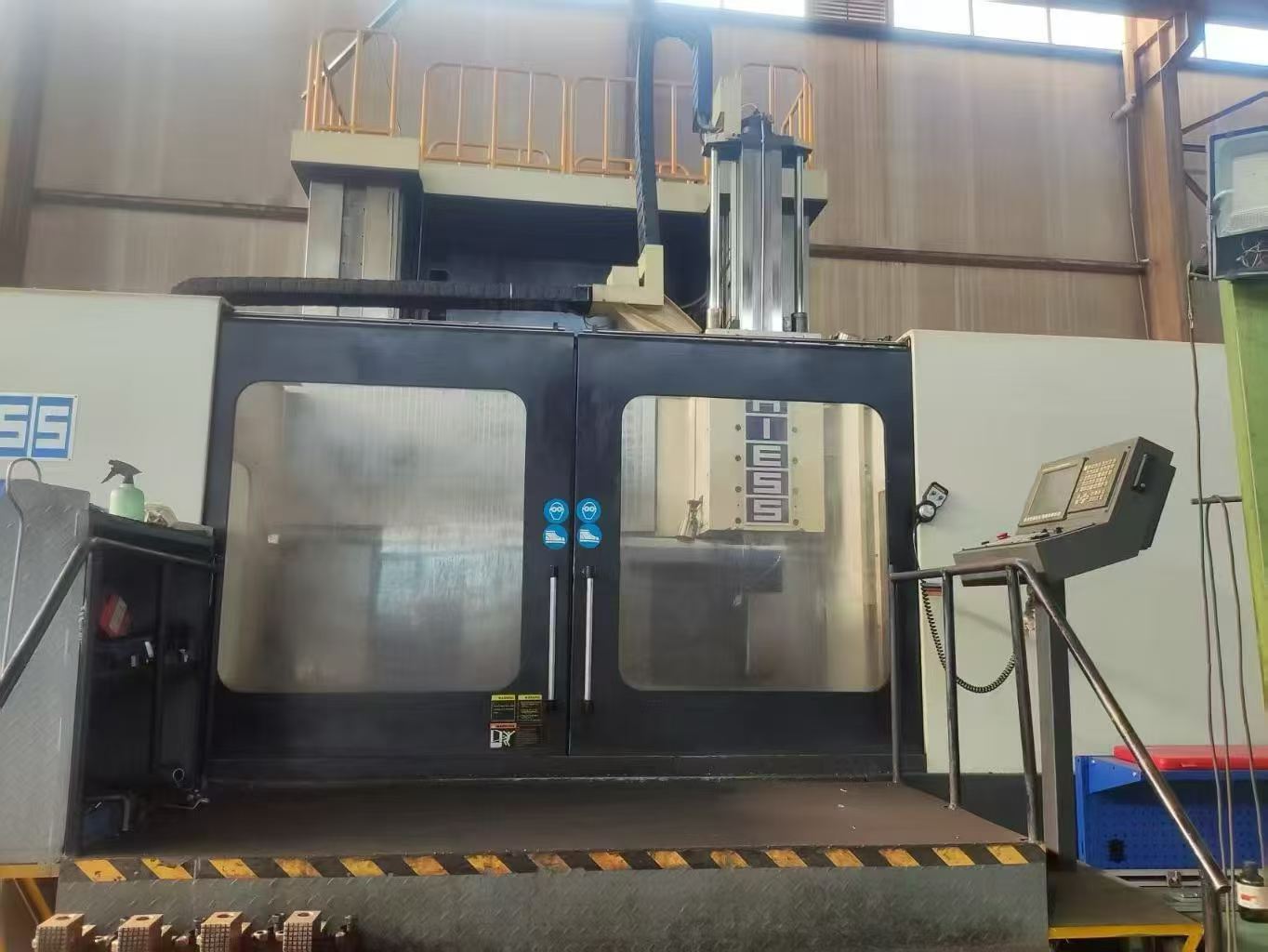 Used SIS GTC 20090 CNC Vertical Lathe with Fanuc 18 i Control photo 1