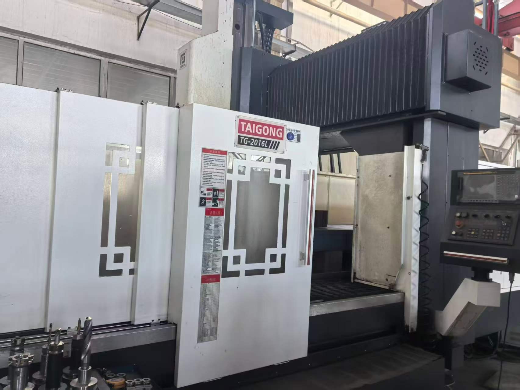 Used TaiGong 2016 Gantry Milling Machine with Fanuc Control photo 2