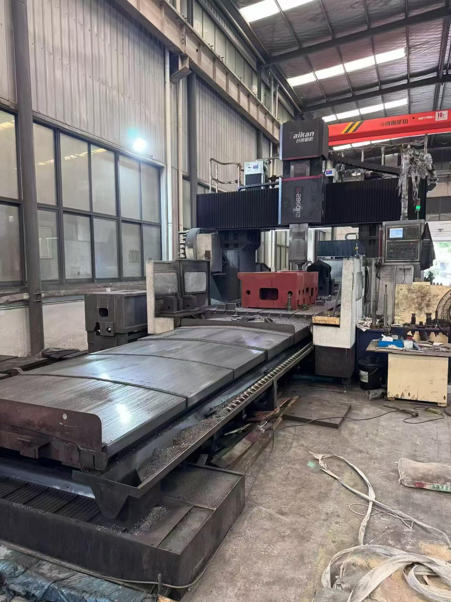 Used Taigong 2860 R 2 Gantry Machining Center with Fanuc Control photo 2