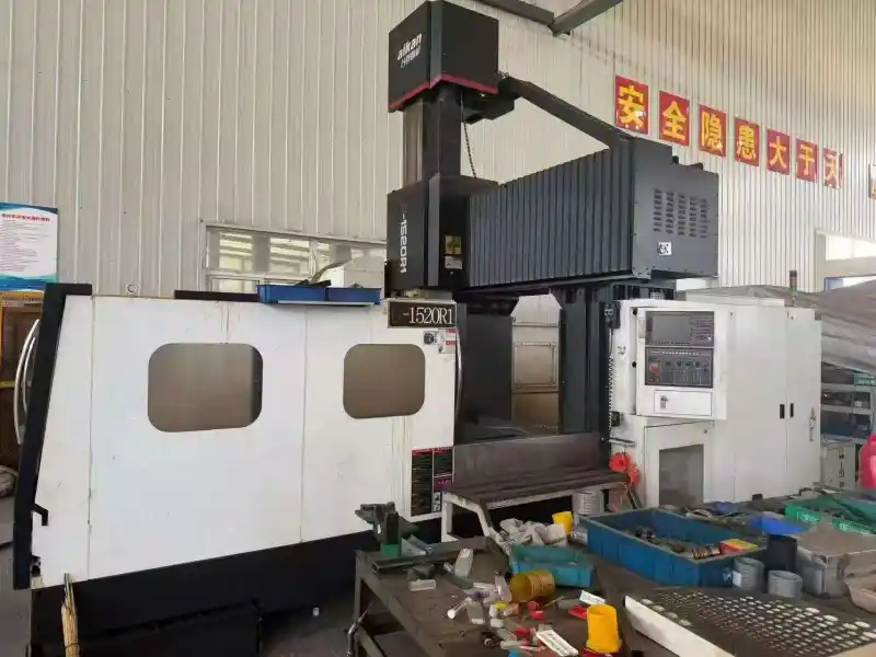 Used Taikan Gantry Machining Center, 2015, with Fanuc Control, Gear Head, Spindle Oil Cooler, Tool Magazine photo 1