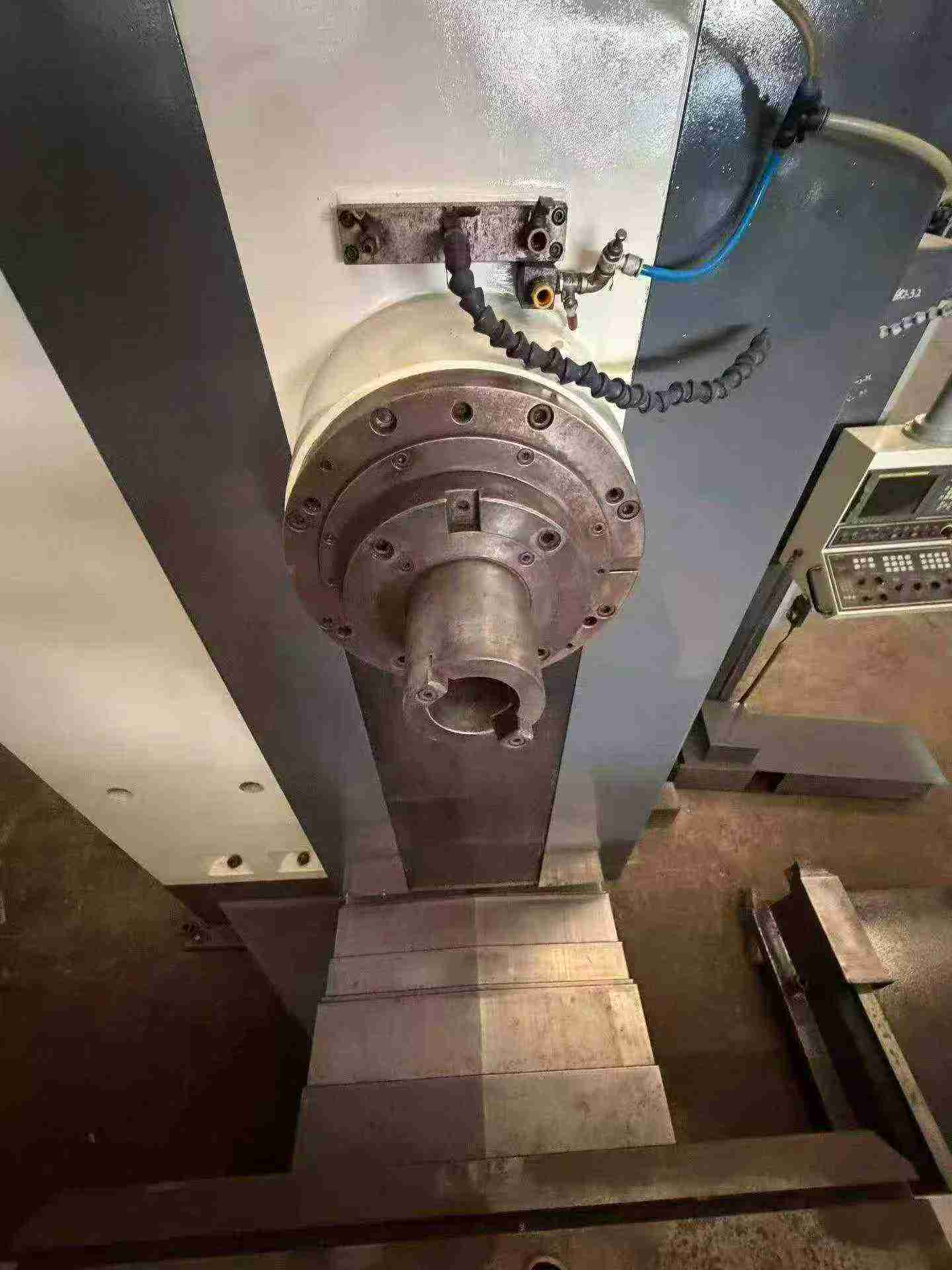 Used Taiwan Far East 110 R CNC Boring and Milling Machine photo 3