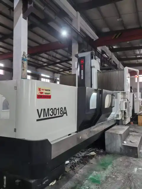 Kullanılmış Tianrui Jinggong Kraft VM 3018 Gantry Tipi İşleme Merkezi