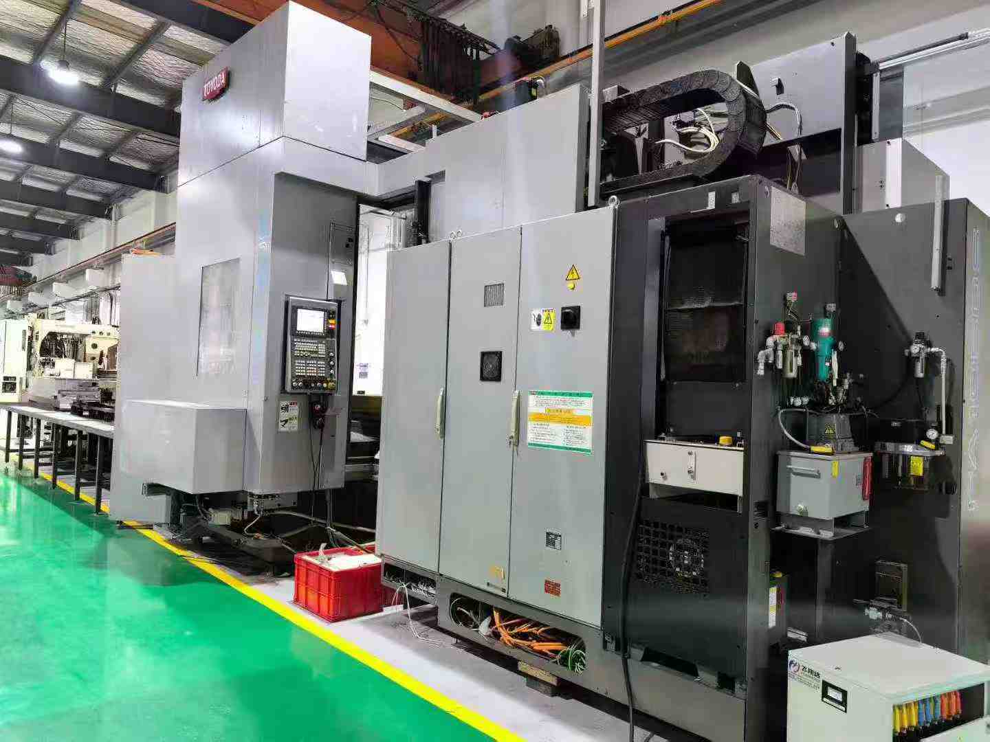 Used Toyoda FA 1050 S Horizontal Machining Center with Fanuc 31 i-MA photo 2