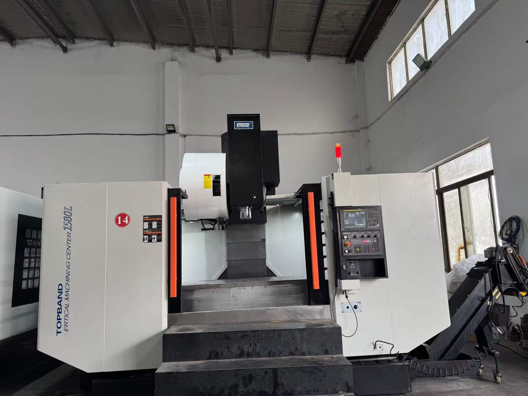 Used Tuobang 1580 Machining Center photo 1