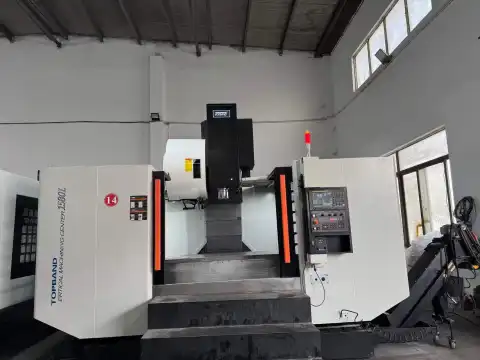 Tuobang 1580 Machining Center Bekas