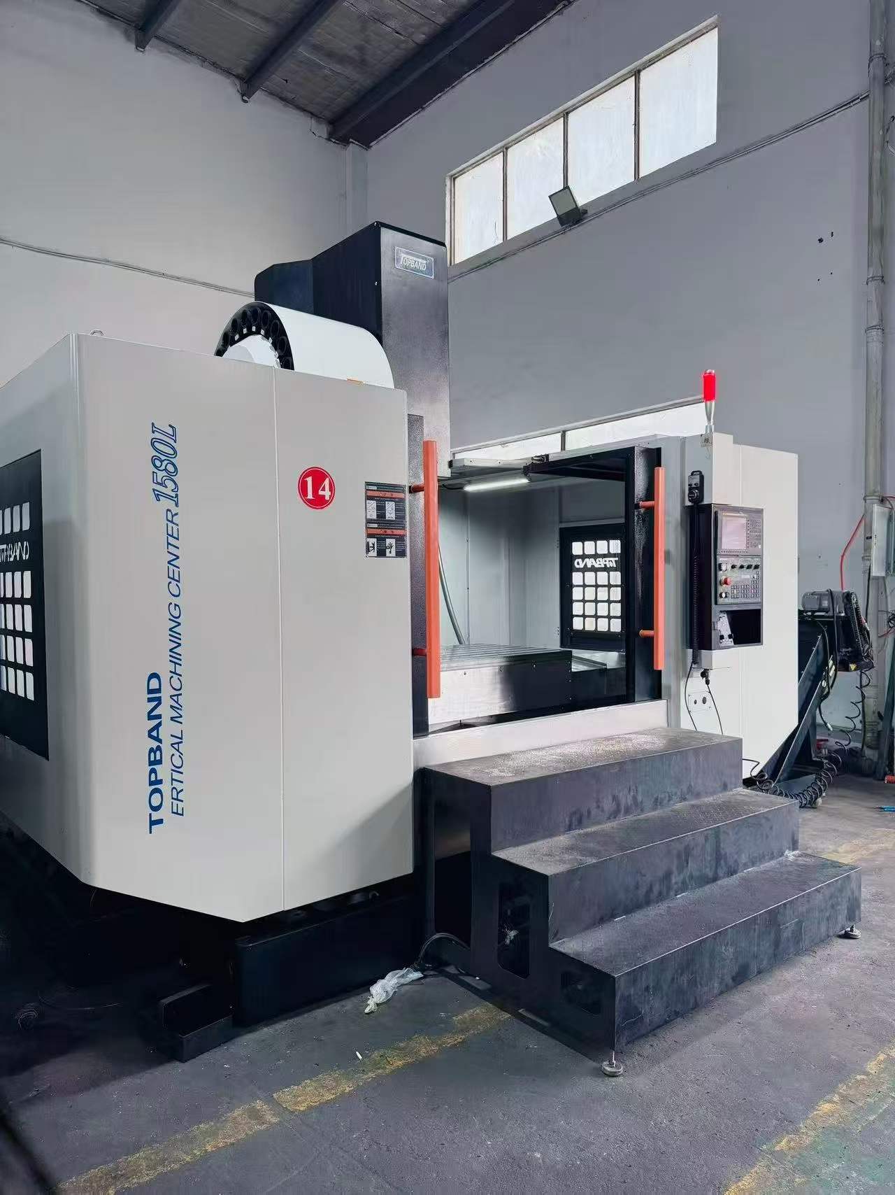 Used Tuobang 1580 Machining Center photo 3