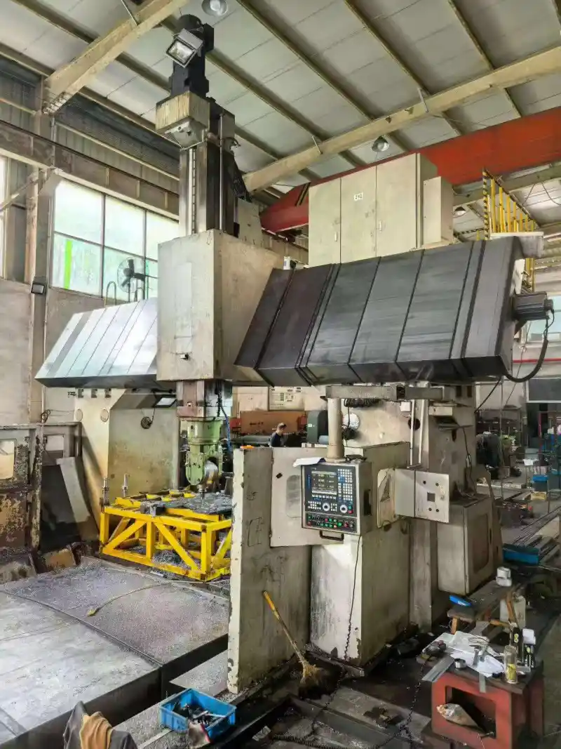 Used Wuxi Qiaolian Heavy Duty CNC Gantry Milling Machine 8040 photo 1