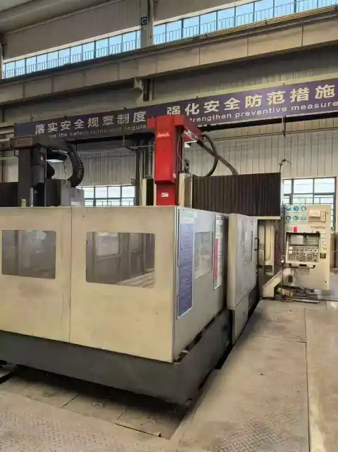 Máquina de fresado de pórtico CNC Yawei SP 3016 usada con control FANUC 18i-MB