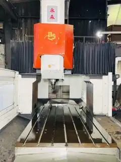 Used Yong Sen 2015 Gantry Machining Center with Fanuc MF Control, BT50 Spindle photo 6