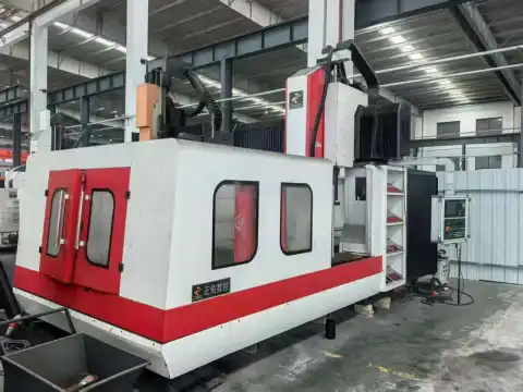 Fresadora CNC de pórtico Zhengyou 2513 usada con control Mitsubishi M80