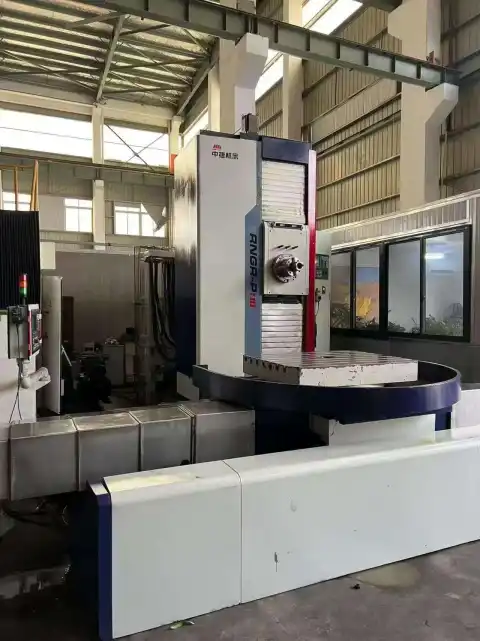 Б/у расточно-строгальный станок с ЧПУ Zhongjie 110 с Siemens 828D