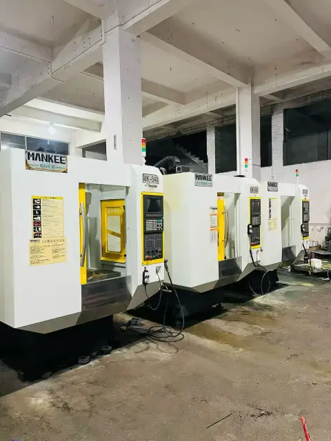 Used Mingke T 540 CNC Machining Center with SYNTEC 21 MA