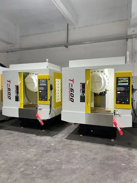 Mesin Bor dan Tapping CNC T 600/T 700 Baru