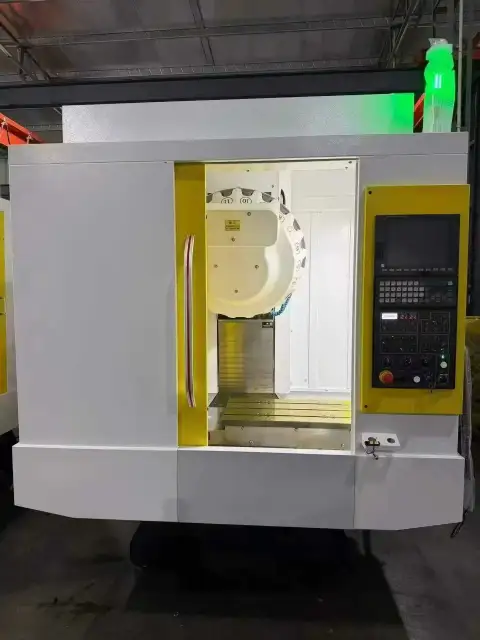 Centro de taladrado y roscado T 7 nuevo con SYNTEC 22 MA