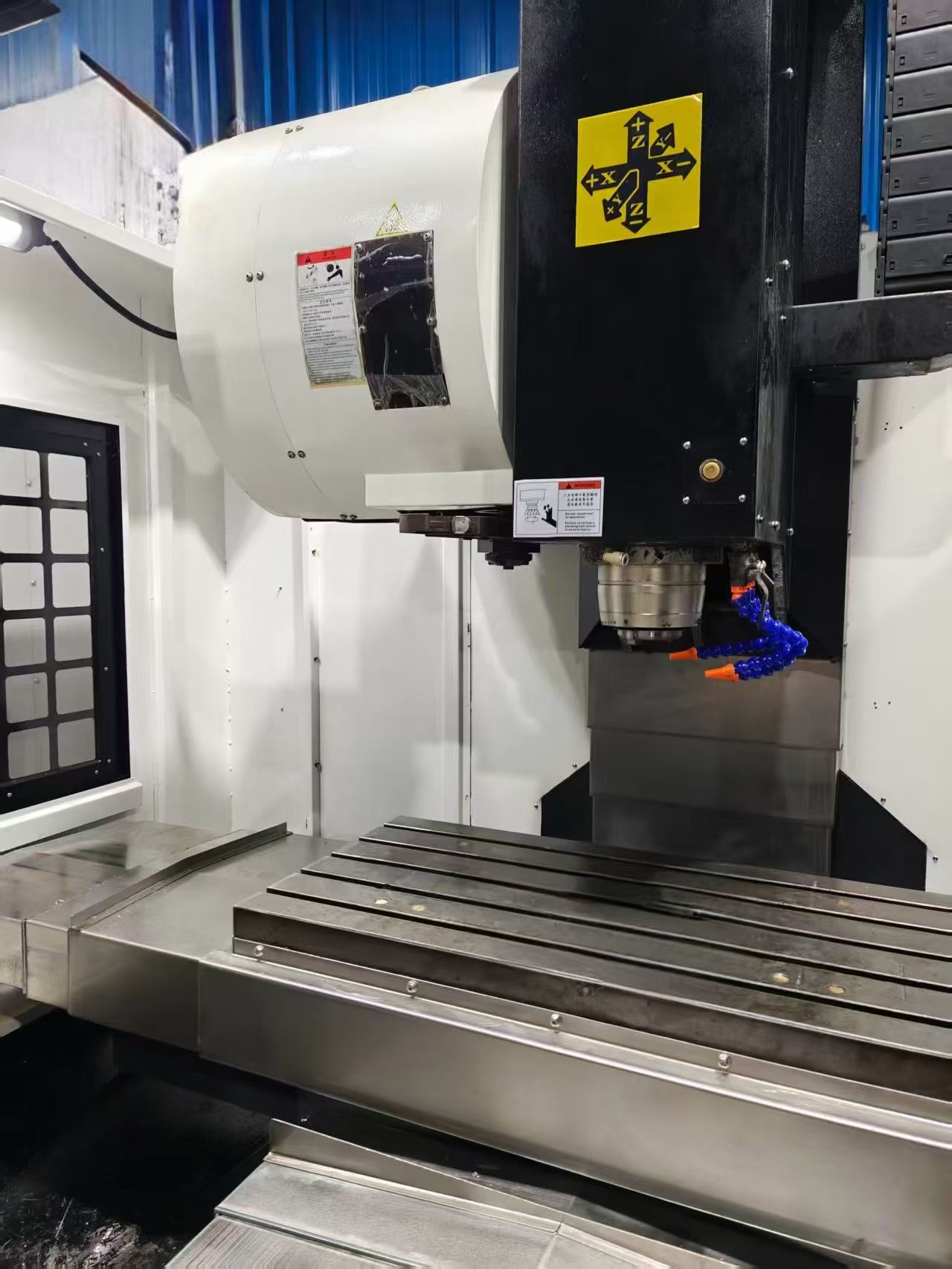 Used Taikan 850 Vertical Machining Center with FANUC 0i-MF photo 2
