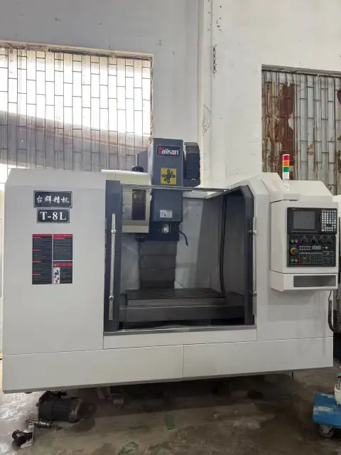 Used Taikan 850 L Vertical Machining Center with Mitsubishi M 70 A