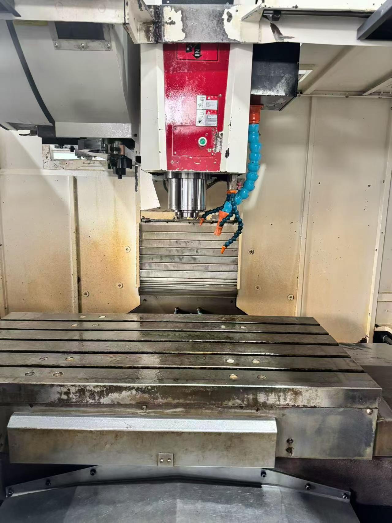 Used Taikan T-1260 L Machining Center with Mitsubishi M 80 photo 3