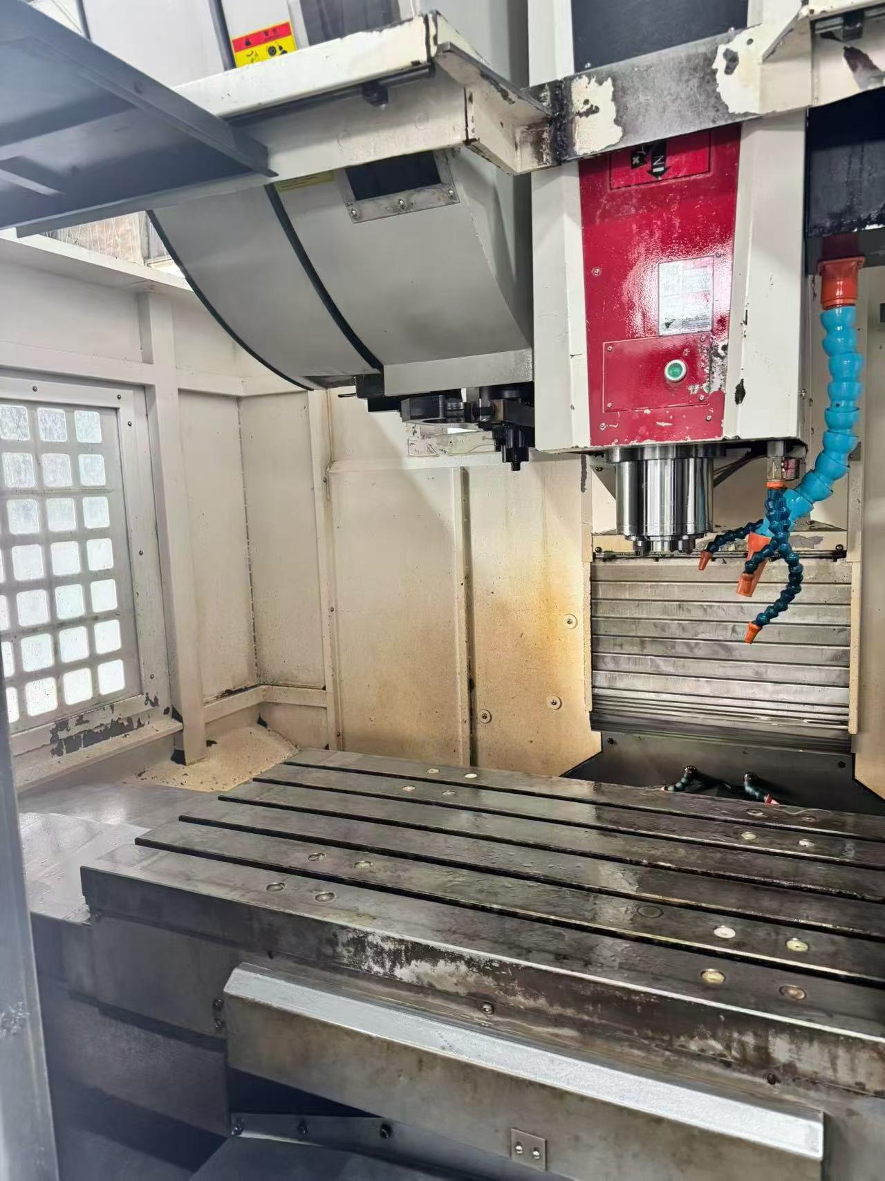 Used Taikan T-1260 L Machining Center with Mitsubishi M 80 photo 4
