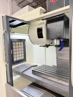 Used Taixin 850 L Vertical Machining Center with Mitsubishi M 80 photo 4