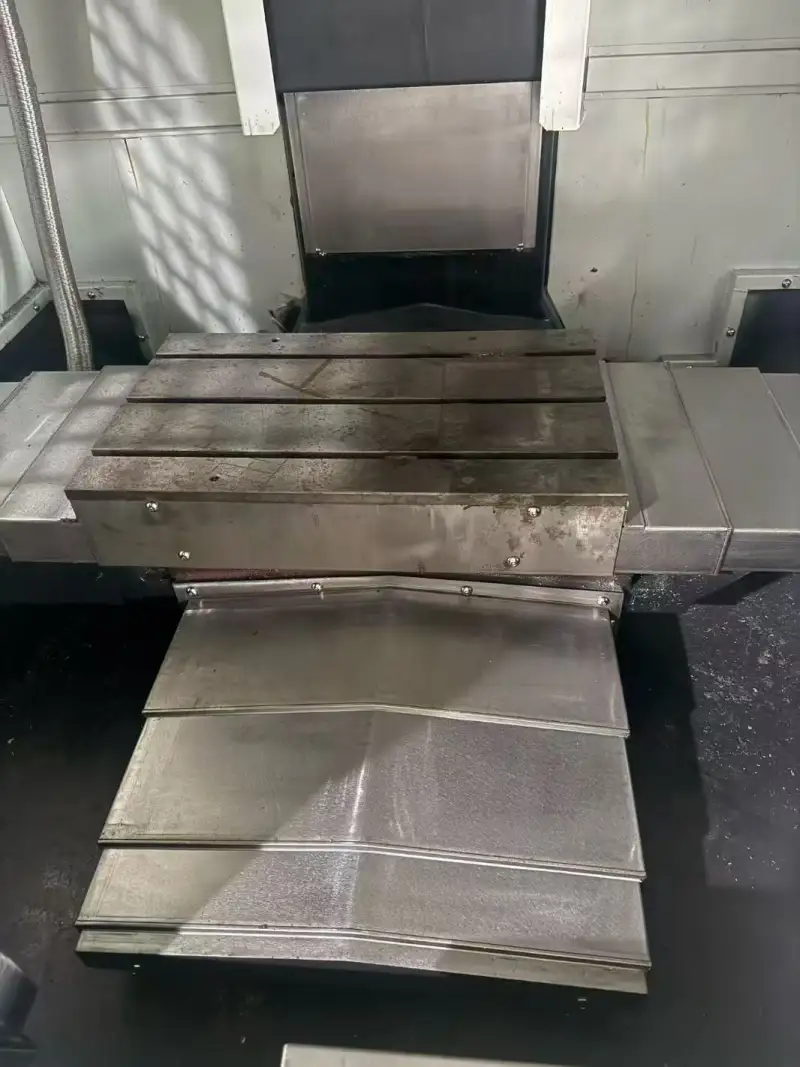 Used Taiyi T 500 Vertical Machining Center with Mitsubishi M 70 A photo 1