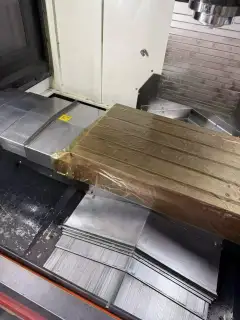 Used Baofeng 855 V Vertical Machining Center with Mitsubishi M 80 photo 4