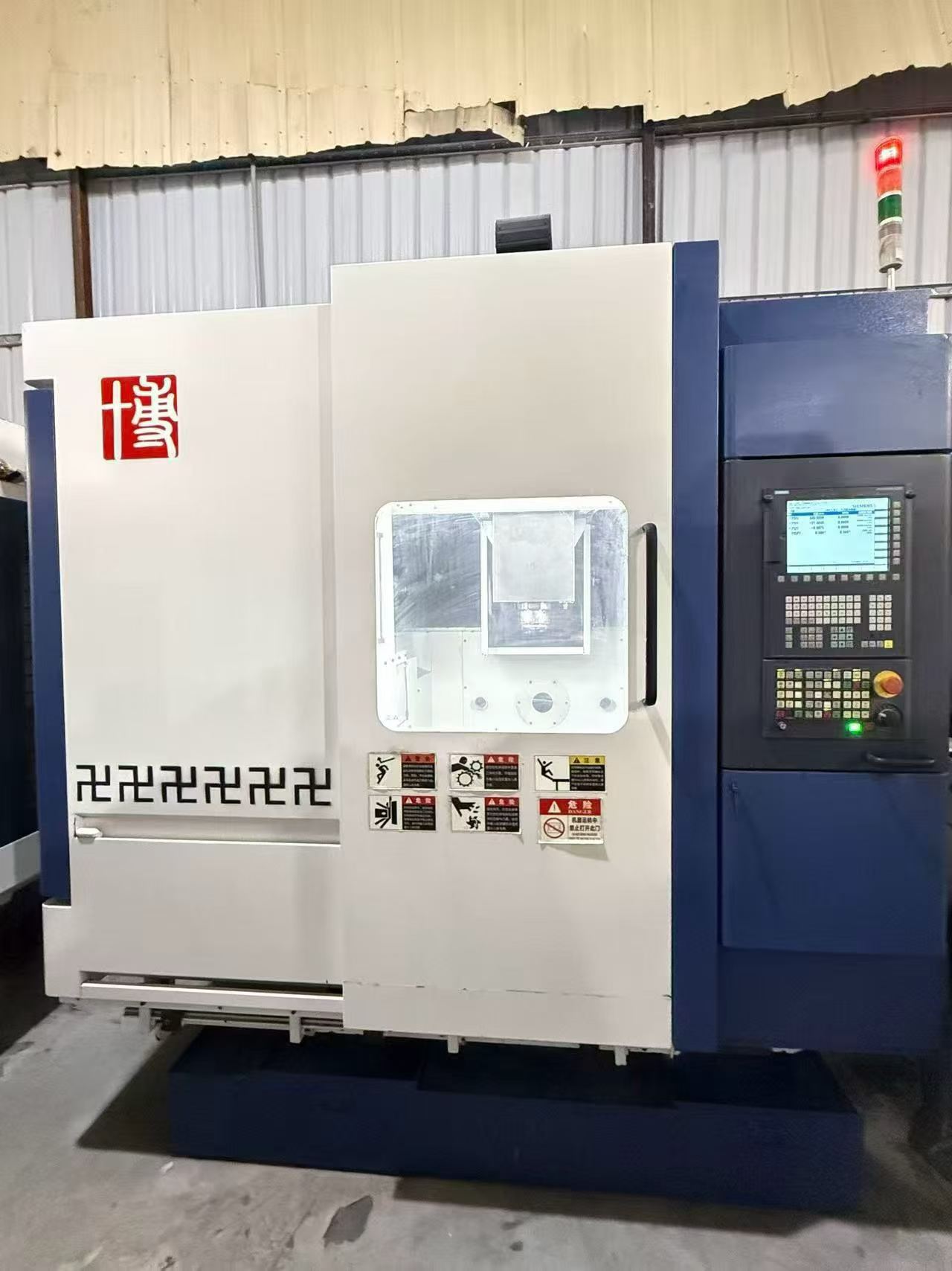 Used BoDa BDM 750 High Speed Engraving and Milling Machine with Siemens 828 D photo 3