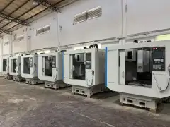 Used Hardinge 710 Vertical Machining Center with Siemens 828 D photo 4