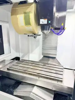 Used Jiafu V-850 Vertical Machining Center with Mitsubishi M 80 Control photo 3