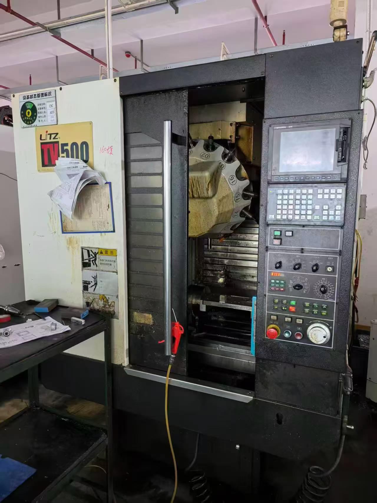 Used Leadwell T-500 Vertical Machining Centers - Lot of 16 photo 4
